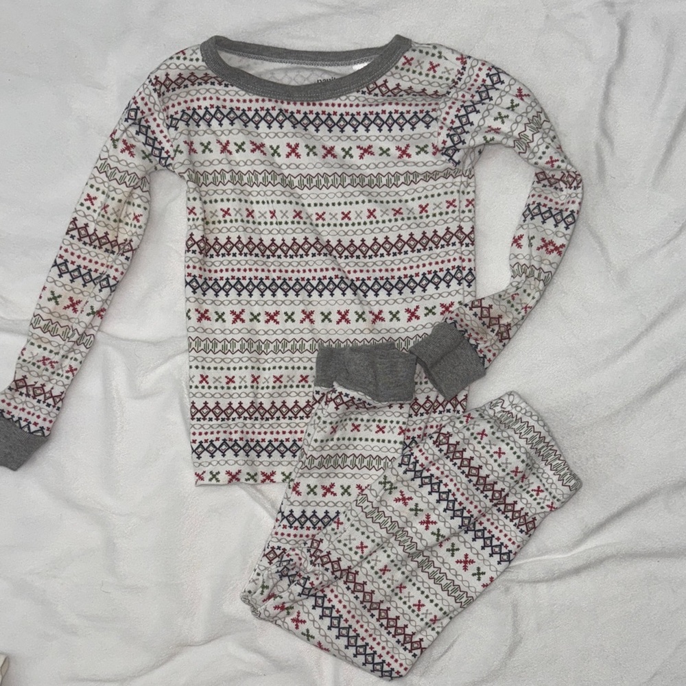Nanit 2t holiday Christmas pajamas
